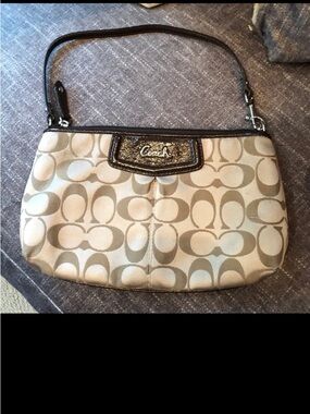 Coach Beige/Tan Signature Canvas Shoulder Bag